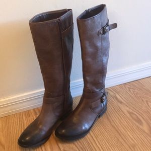 Brown riding boots, Arturo Chiang, Size 8.5